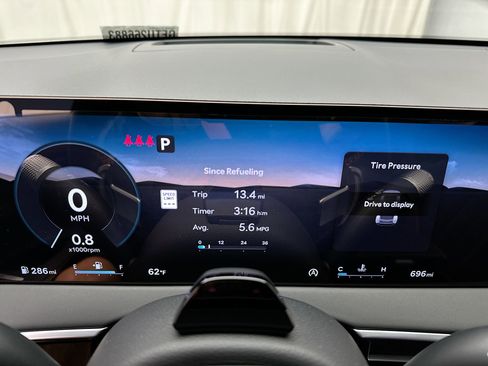 Certified 2026 Genesis GV70 3.5T Sport Prestige AWD/4WD image 15