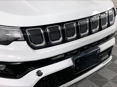 Used 2022 Jeep Compass Limited AWD/4WD image 35
