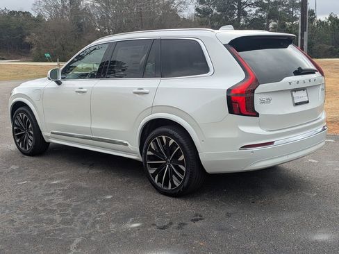 New 2026 Volvo XC90 T8 Ultra w/ Lounge Package image 4