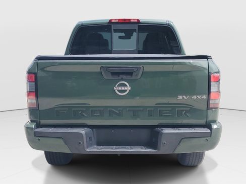 Used 2022 Nissan Frontier SV w/ Technology Package AWD/4WD image 4