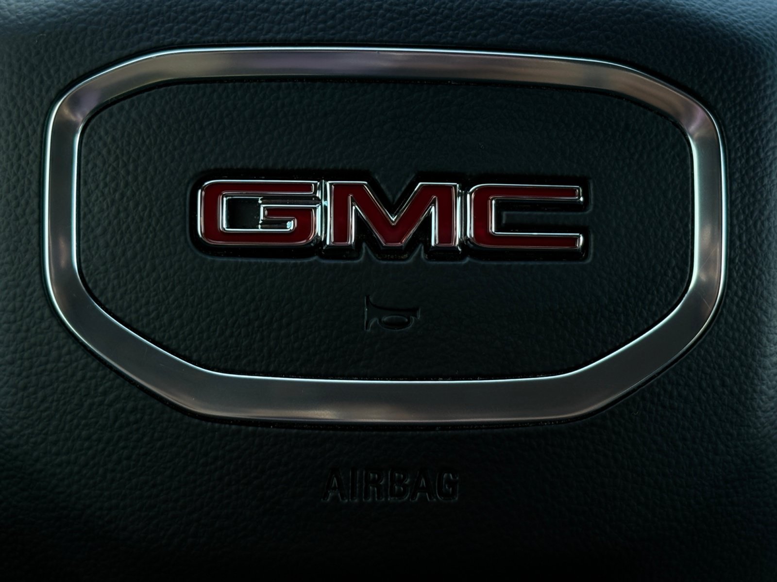 Used 2023 GMC Sierra 1500 SLT AWD/4WD image 25