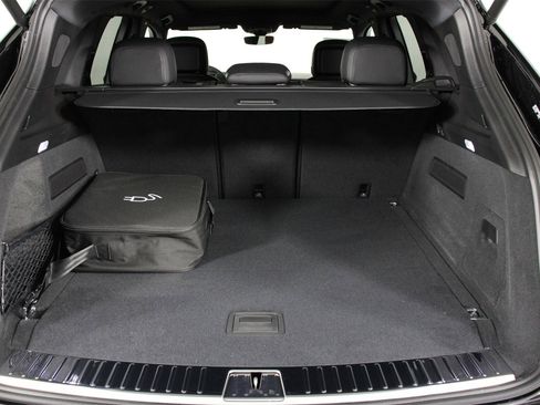 New 2026 Porsche Cayenne E-Hybrid image 19