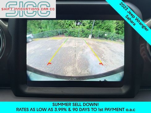 Used 2023 Jeep Wrangler Unlimited Sahara AWD/4WD image 18