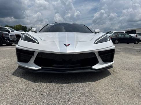 Used 2023 Chevrolet Corvette Stingray Premium Conv w/ Z51 Performance Package RWD image 9