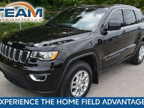 Used 2020 Jeep Grand Cherokee Laredo AWD/4WD image 1
