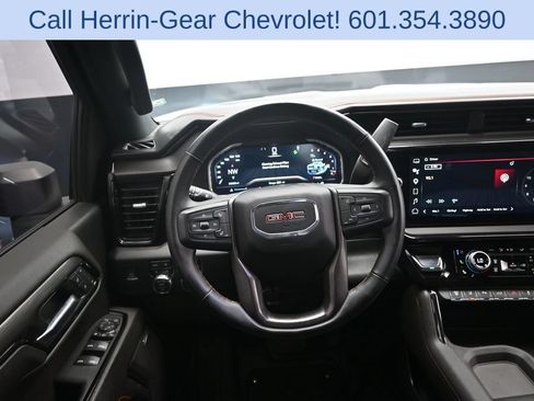 Used 2024 GMC Sierra 2500 AT4 w/ AT4 Premium Plus Package AWD/4WD image 31