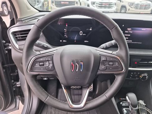 Certified 2026 Buick Encore GX Preferred w/ Advanced Technology Package FWD image 25