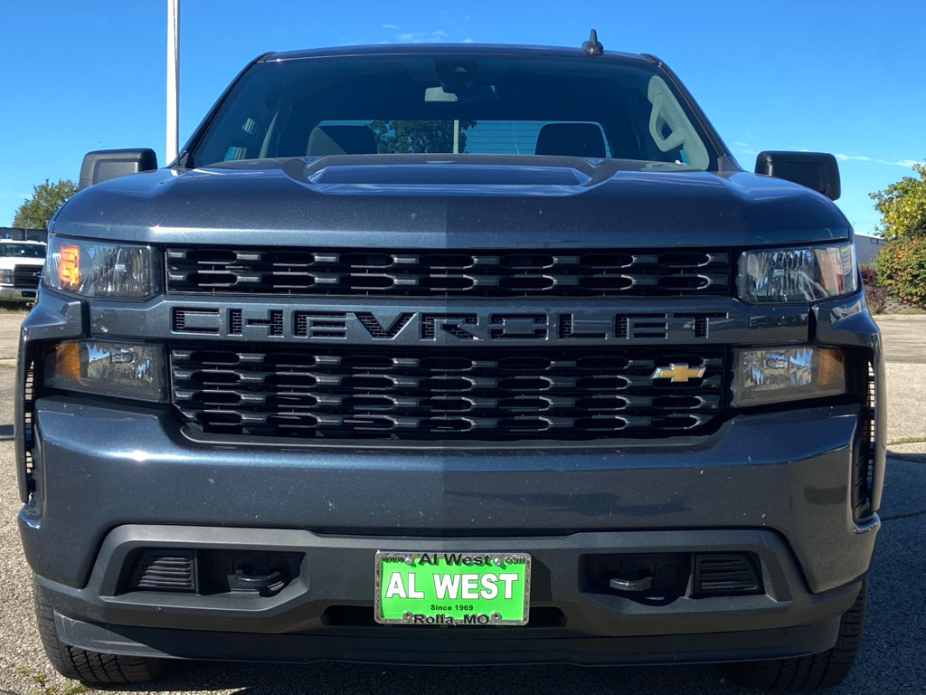 Used 2021 Chevrolet Silverado 1500 Custom w/ Safety Confidence Package AWD/4WD image 6