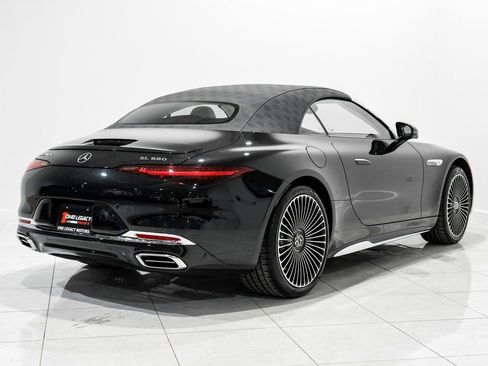 Used 2026 Mercedes-Benz Maybach SL 680 image 7