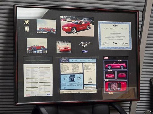 Used 1994 Ford Mustang GT RWD image 3