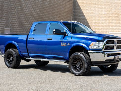 Used 2015 RAM 2500 Tradesman w/ Chrome Appearance Group AWD/4WD image 7