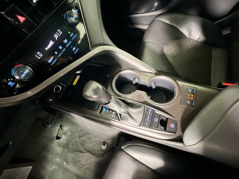 Used 2024 Toyota Camry XSE FWD image 26