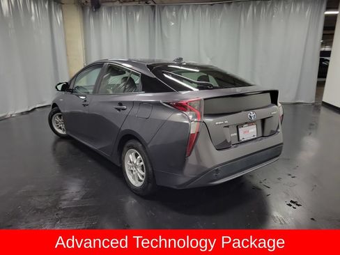Used 2017 Toyota Prius Four w/ Advanced Technology Package FWD image 6