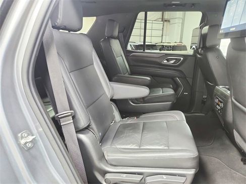 Used 2021 Chevrolet Tahoe LT w/ LT Signature Plus Package image 46