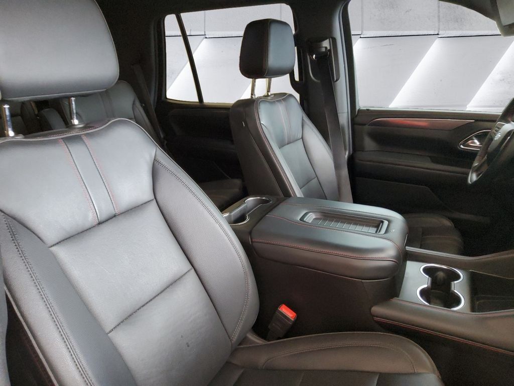 Used 2024 Chevrolet Tahoe RST w/ Luxury Package AWD/4WD image 14