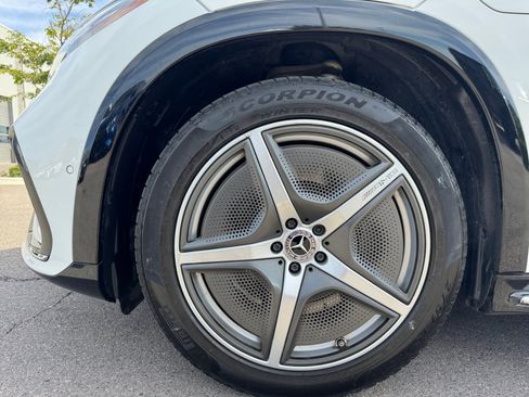 Certified 2023 Mercedes-Benz EQS 580 4MATIC SUV image 26