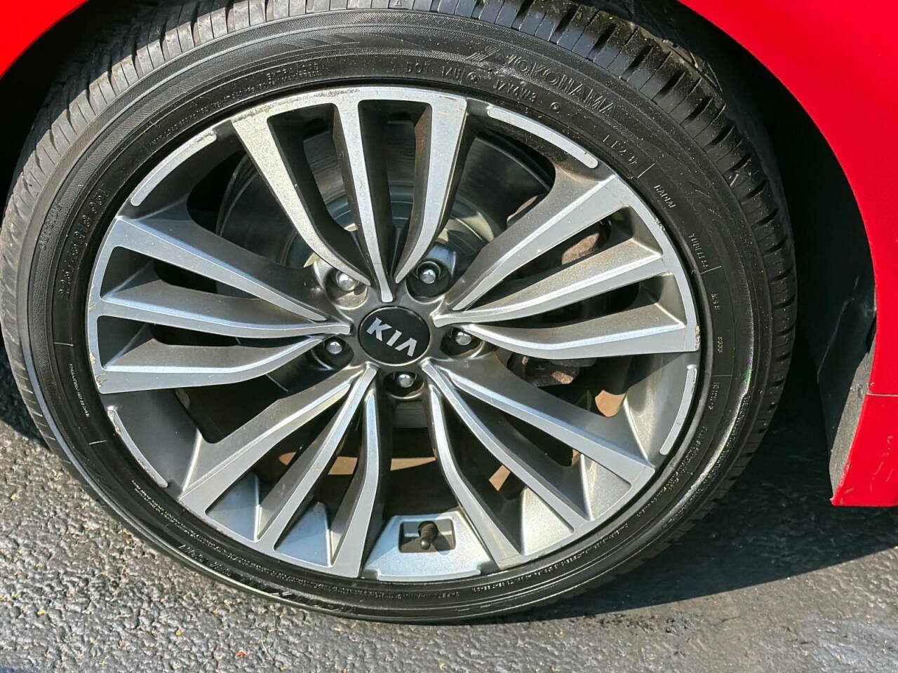Used 2019 Kia Stinger AWD/4WD image 7