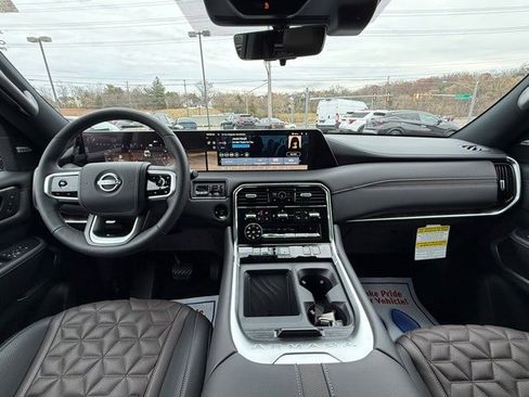 New 2026 Nissan Armada Platinum Reserve image 24