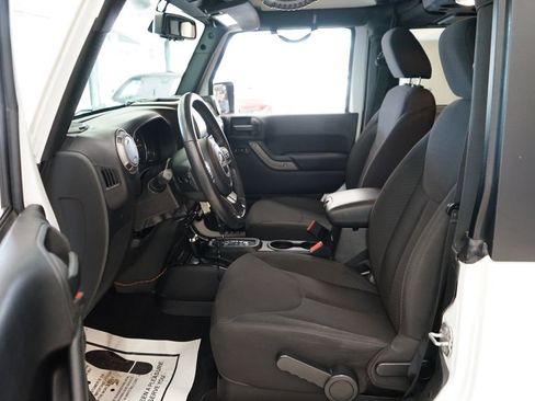 Used 2017 Jeep Wrangler Sport AWD/4WD image 24