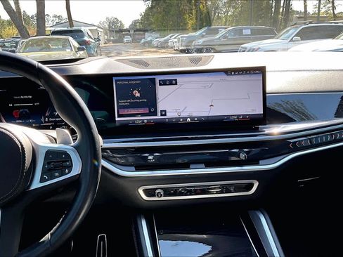 Certified 2024 BMW X6 xDrive40i w/ Executive Package image 7