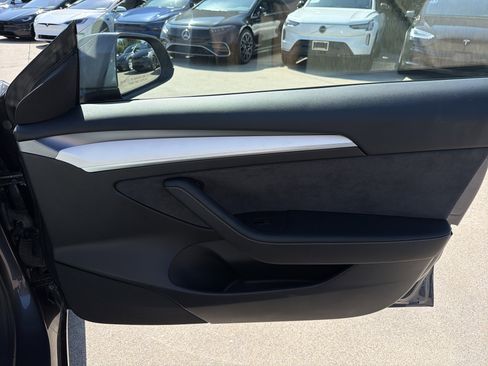 Used 2023 Tesla Model 3 Standard Range RWD image 75