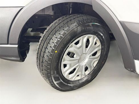 Used 2025 Ford Transit 250 Low Roof w/ Exterior Upgrade Package RWD image 34