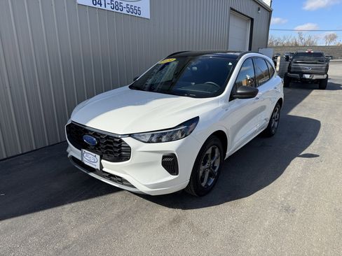 Used 2024 Ford Escape ST-Line w/ Tech Pack #1 image 2