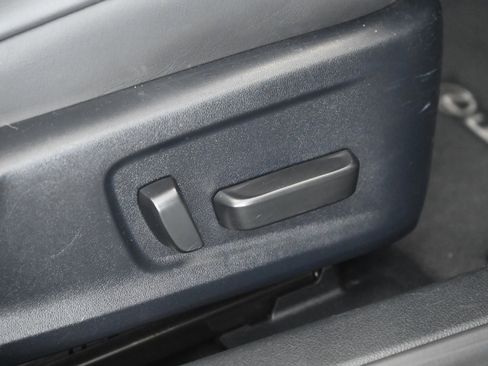 Used 2021 Lexus IS 350 F Sport w/ Accessory Package image 20