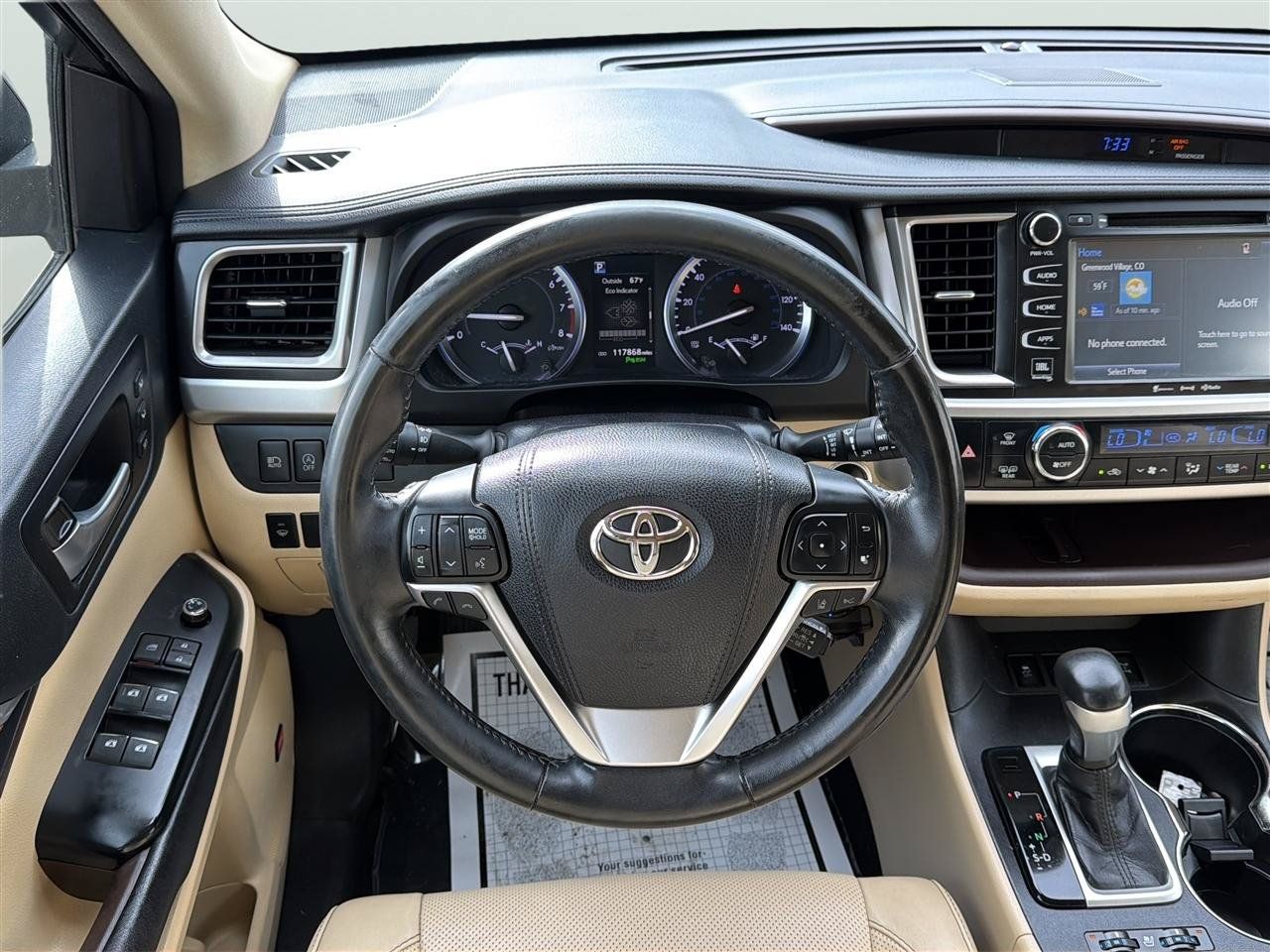 Used 2017 Toyota Highlander AWD V6 image 26