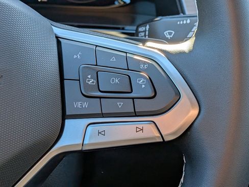 New 2026 Volkswagen Atlas Cross Sport SE image 19