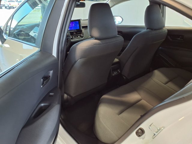 Used 2024 Toyota Corolla LE FWD image 18