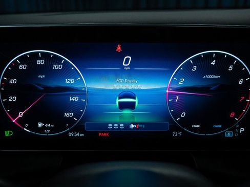 Certified 2026 Mercedes-Benz GLC 300 image 27