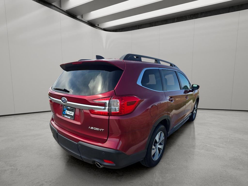 Used 2025 Subaru Ascent Premium AWD/4WD image 5