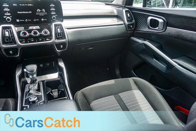 Used 2023 Kia Sorento LX FWD image 26
