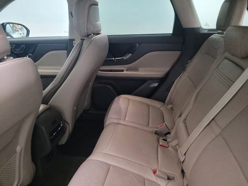 Used 2020 Lincoln Corsair Reserve w/ Appearance Package image 18