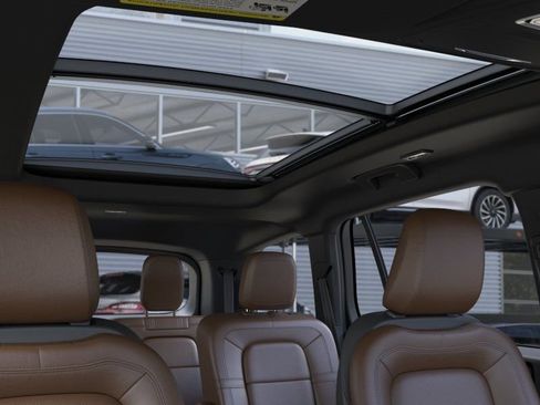 New 2026 Lincoln Aviator Reserve AWD/4WD image 22