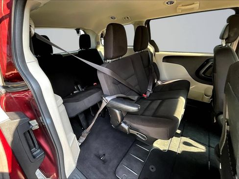 Used 2017 Dodge Grand Caravan SE w/ Power Window Group FWD image 24
