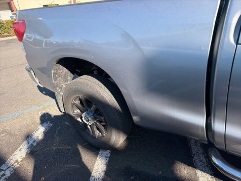 Used 2012 Toyota Tundra 4x4 Double Cab image 5