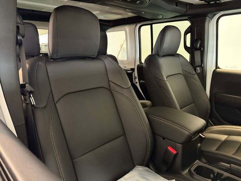 New 2026 Jeep Wrangler Sahara image 21