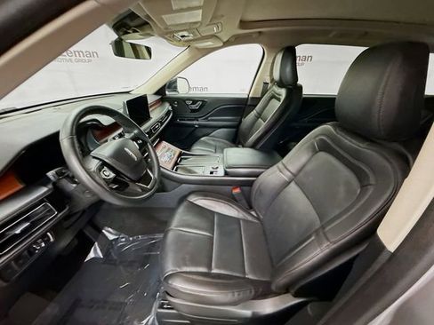Used 2023 Lincoln Aviator Reserve w/ Equipment Group 201A image 22