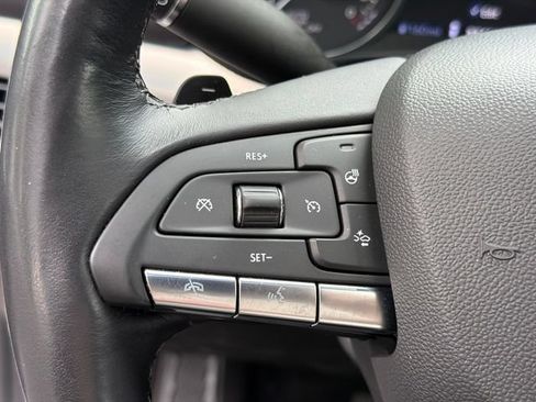 Used 2023 Cadillac XT4 Premium Luxury w/ Technology Package AWD/4WD image 25