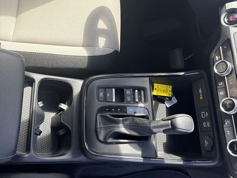 Certified 2024 Honda CR-V EX image 33