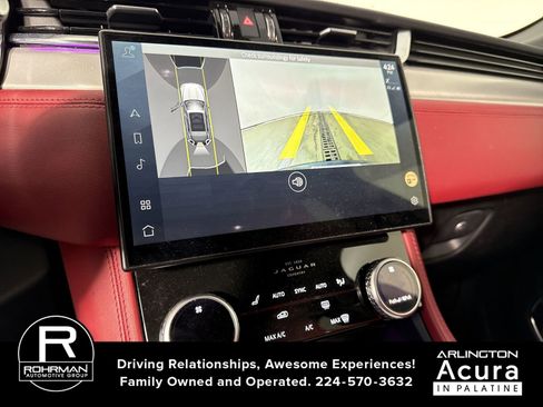 Used 2024 Jaguar F-PACE R-Dynamic S image 8