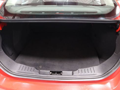 Used 2014 Ford Focus SE image 16