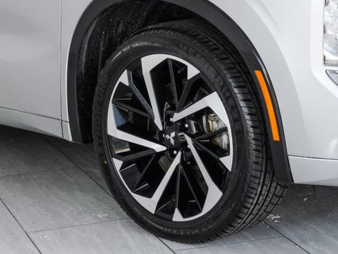 Used 2022 Mitsubishi Outlander SEL image 68