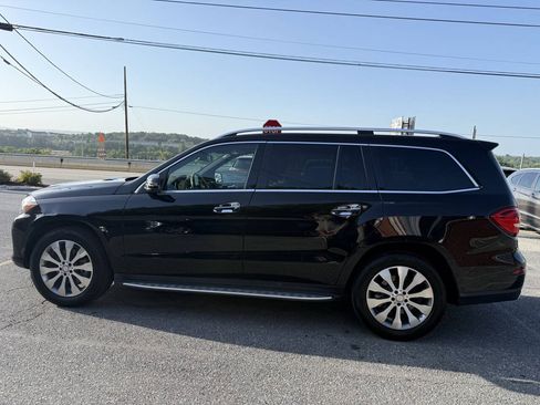 Used 2017 Mercedes-Benz GLS 450 4MATIC image 8