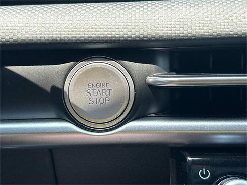 New 2025 Hyundai Santa Cruz SE image 12