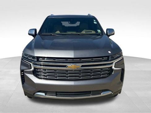Used 2021 Chevrolet Tahoe Premier w/ Premium Package image 2