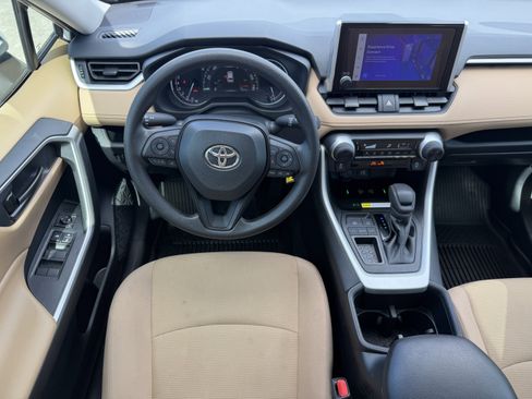 Used 2024 Toyota RAV4 LE image 14
