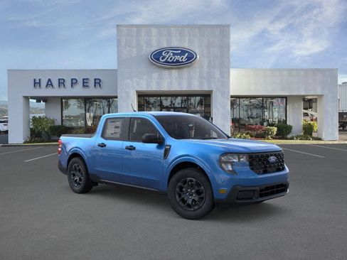 New 2026 Ford Maverick XLT w/ Equipment Group 301A image 7